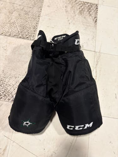 Youth Medium CCM LTP Hockey Pants (Used)