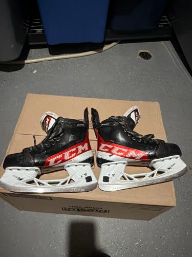2021 CCM JetSpeed FT4 Pro Hockey Skates Regular Width Size 5.5 (Used)