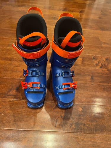 Mondo 23 & 23.5 Kid's Lange RS 70 SC Ski Boots (Newer Dual Core Edition)