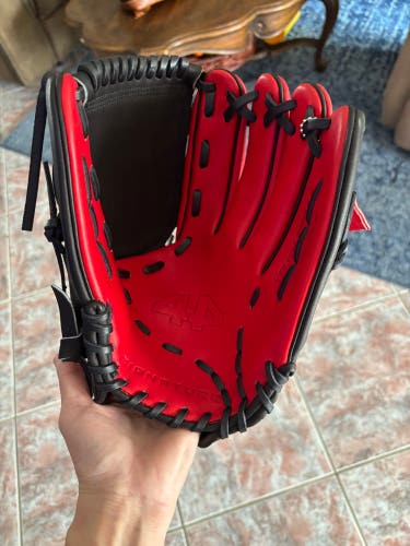 44 Pro RH Infield Baseball Glove 12" (New)