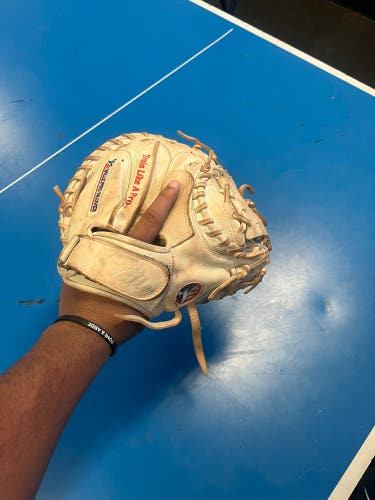 Bradley Next Play RH Catcher's Baseball Glove 8.5" (Used)
