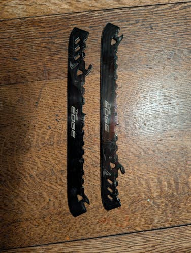 Bauer GSX Goalie runner or steel