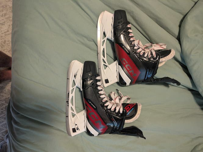 CCM JetSpeed FT680 Hockey Skates Regular Width 10.5 (Used)