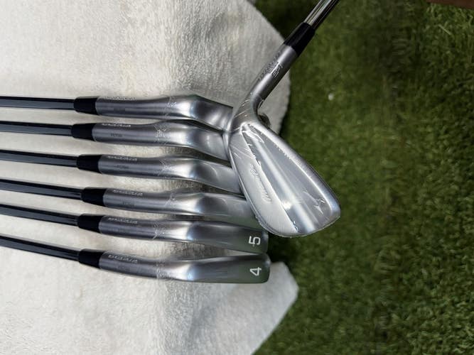 New Mizuno Pro S-1/S-3 Combo Iron Set (4-Pw) KBS Tour 120 Stiff Flex Shaft RH