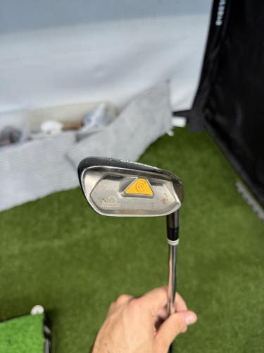 Cleveland Niblick-S Zip Grooves 56* Wedge Action Lite Wedge Flex Shaft RH