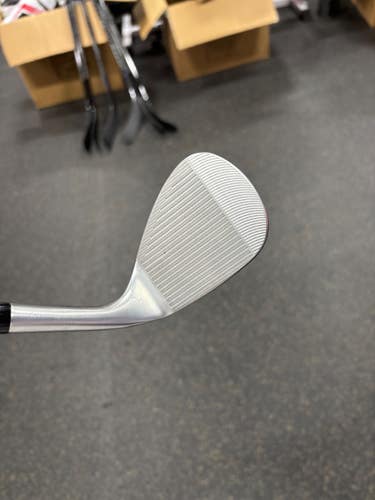 Used Cleveland CBX4 ZIPCORE Golf Wedge Mens LH 56 Degree 11337-S000498294