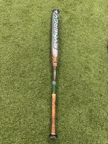 2010 Easton Synergy Bat (-7) 27 oz 34" (Used)