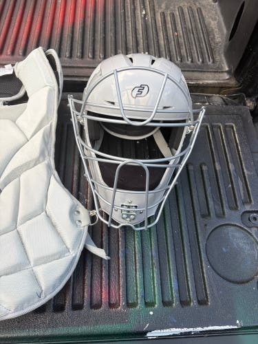 Gray Catcher's Set (Used)