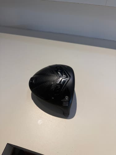 Men's 2024 Cobra Cobra DS-ADAPT LS Right Handed Driver 10.5 Loft head only (Used)