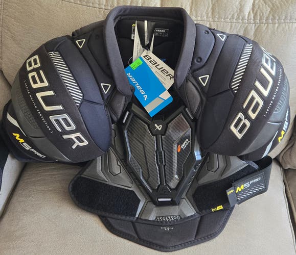 NEW Bauer Supreme M5 Pro Intermediate Shoulder Pads – Size Large