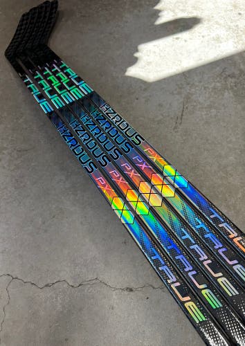 5 PACK 90 Flex P92 Senior True Hzrdus Px Right Hand Hockey Stick Pro Stock (New)