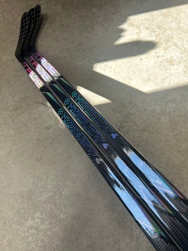 3 PACK 75 Flex P92 True Hzrdus 9x4 Senior Right Hand Hockey Stick Pro Stock (New)