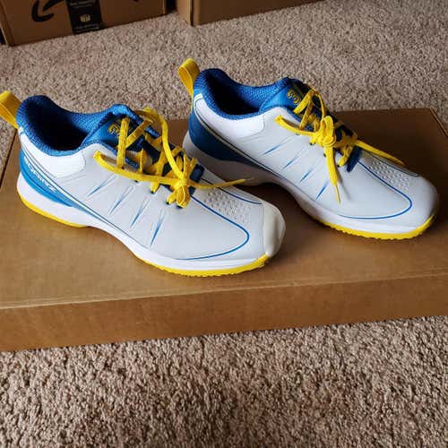 SQAIRZ GFP Mens Baseball Turf Shoes Size 11.5 White Blue Yellow NWOB