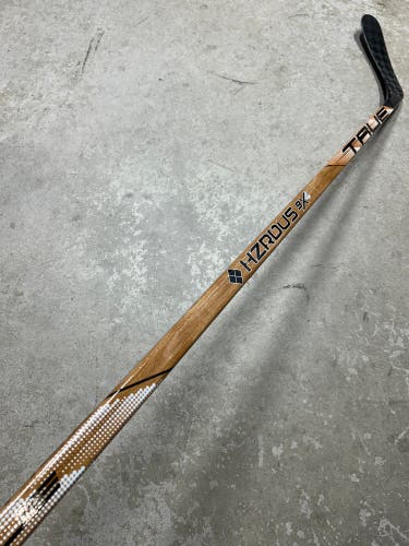 105 Flex P92 True Hzrdus 9x4 Senior Left Hand Hockey Stick Pro Stock (New) RARE! Wood Graphics