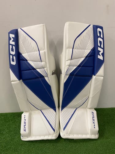 CCM Extreme Flex E6.5 Goalie Leg Pads | Junior Size 26" (+1)