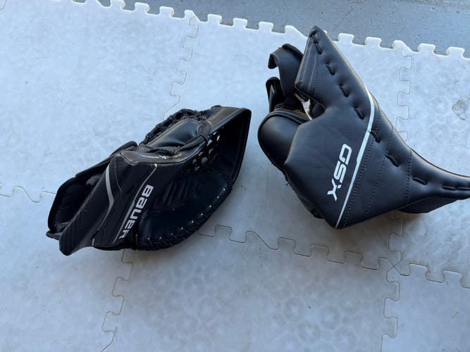 Bauer GSX Junior Goalie Glove & Blocker Set – Regular Hand – Great Condition