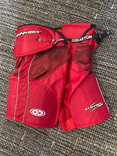 Junior Large Easton Synergy 300 Hockey Pants (New)