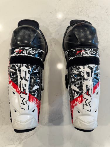 Youth CCM JetSpeed FT680 11" Shin Pads (Used)