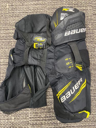 Senior Medium Bauer ACP Pro Girdle (Used)