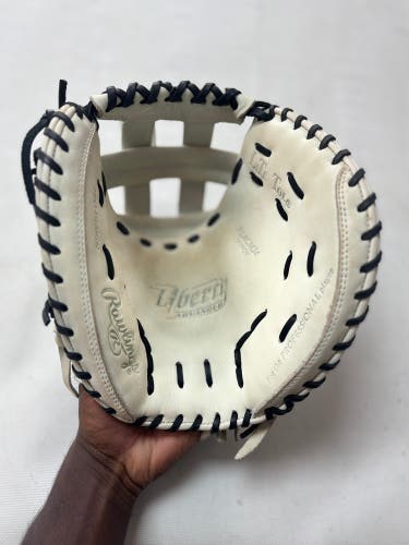Rawlings Liberty advanced RH Catcher's Baseball Glove 34" (Used)
