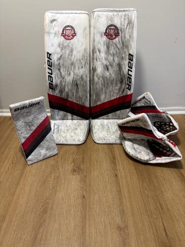 35" 2025 Bauer Custom Regular Goalie Full Set Pro Stock (Used)