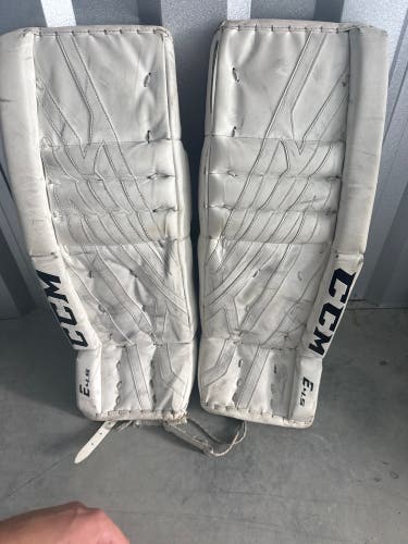 White Junior CCM EFlex 4.5 Goalie Leg Pads (Used) | 28” +2”