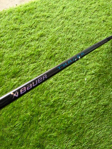 Junior Bauer Nexus Tracer Right Handed Hockey Stick