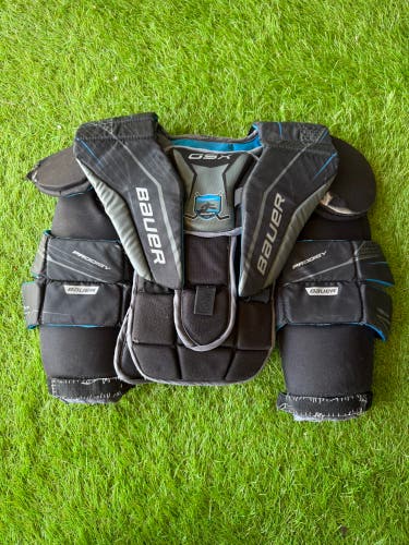 Small / Medium Bauer GSX Goalie Chest Protector (Used)