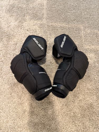 Senior Medium Bauer Pro Series Elbow Pads (New)