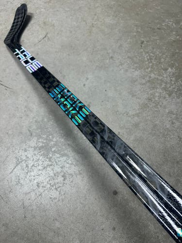 2 PACK 70 Flex Custom P28 True Hzrdus Smoke Senior Right Hand Hockey Stick Pro Stock (New)