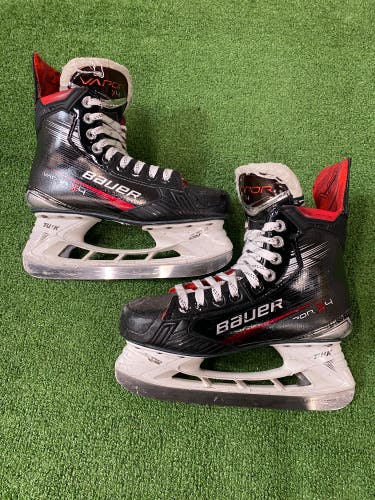 Bauer Vapor X4 Hockey Skates | Intermediate Size 5 (Fit 1)