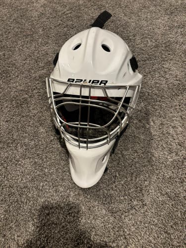 Senior Large Bauer NME Goalie Mask (Used)