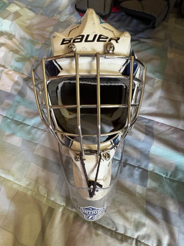 Junior Large 2015 Bauer 940x Goalie Mask (Used)
