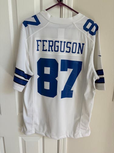 Jake Ferguson Dallas Cowboys jersey - New without tags (Never worn) Size Medium
