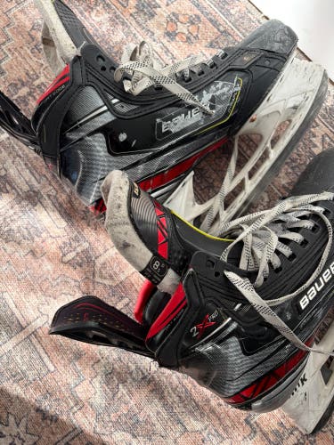 2019 Bauer Vapor 2X Pro Hockey Skates Regular Width 8.5 (Used)
