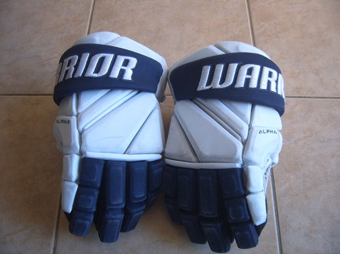Good Condition Markham Waxers Warrior Alpha Pro Hockey Gloves sz 14" White Blue