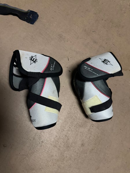 Senior Small Easton ST4 Synergy Elbow Pads (Used)