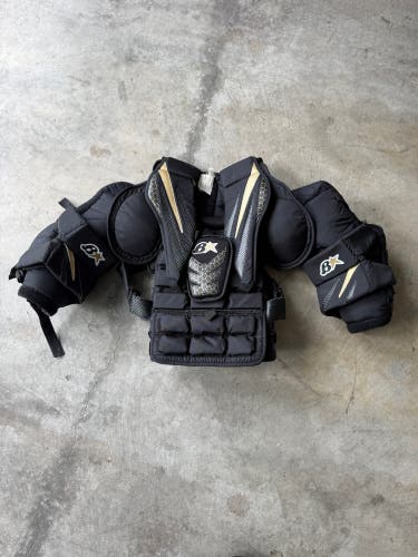 Jr Medium Brian's Bstar Goalie Chest Protector (Used)