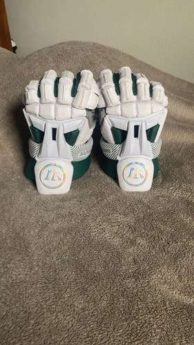 Warrior Burn XP Lacrosse Gloves (New)