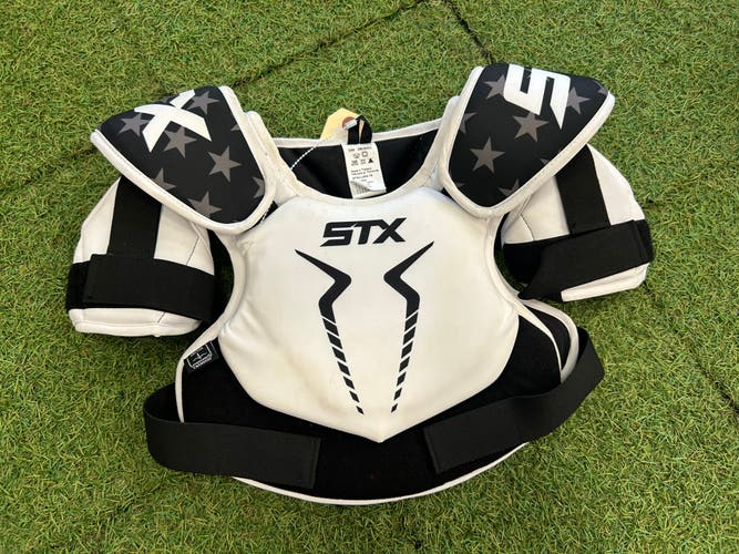 Youth Medium STX Stallion 75 Shoulder Pads (Used)