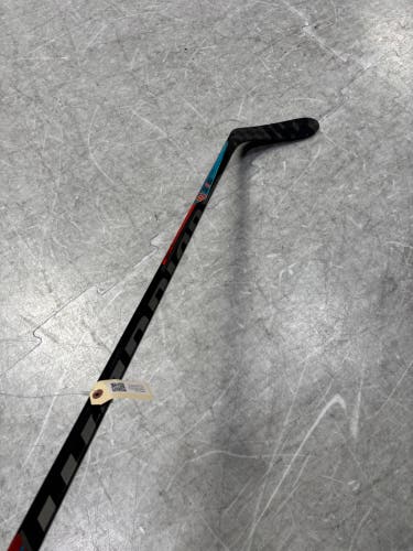 Intermediate Warrior Covert QRE 10 Hockey Stick Right Handed W28 70 Flex (Used)