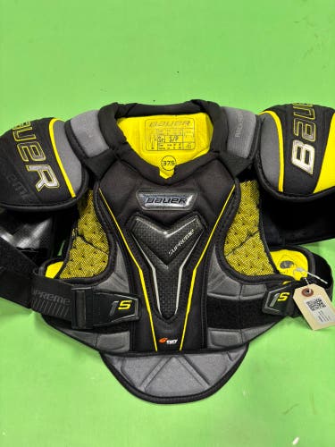 Small Senior Bauer Supreme 1S Shoulder Pads