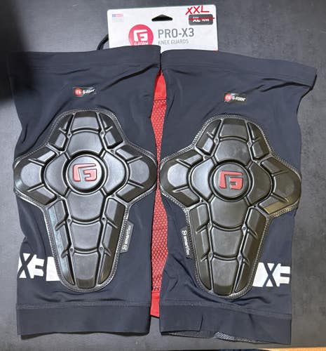 G-Form Pro-X3 Knee Guards XXL – (New Without Tags)