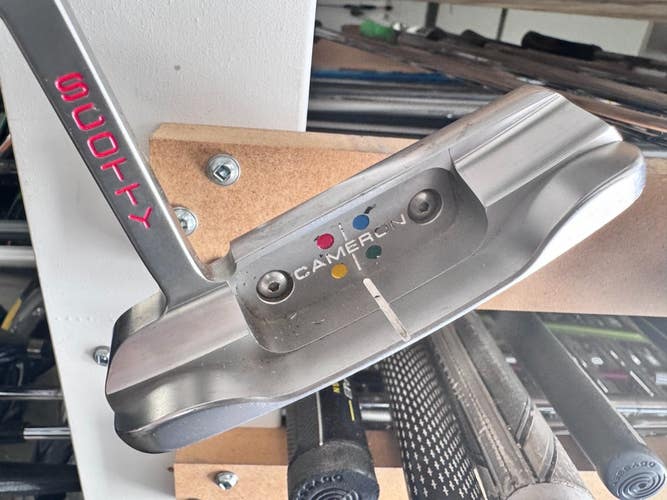 Scotty Cameron Studio Style Newport Mid 37" Blade Putter Super Stroke 2305
