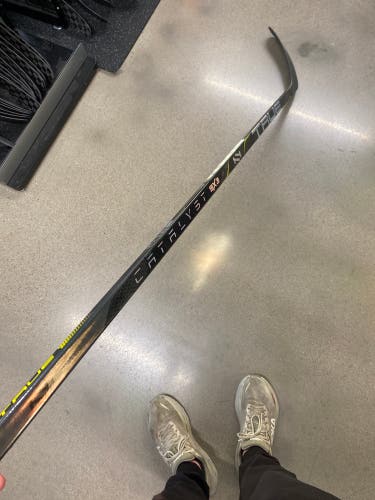 Senior True Catalyst 9x3 Right Handed Hockey Stick T92.5 85 Flex (New)