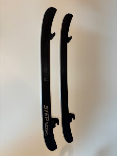 Step Steel Blacksteel 221 mm (Used)