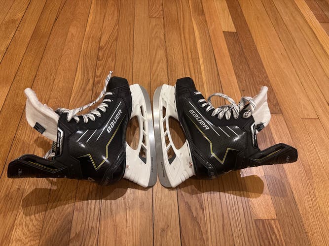 Bauer Supreme M40 Hockey Skates 7 Fit 3 (Used)