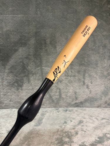 Archer Bat Wood 28" (Used)