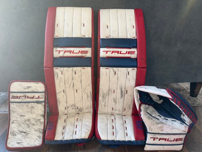 33" True L87 Regular Goalie Full Set (Used)