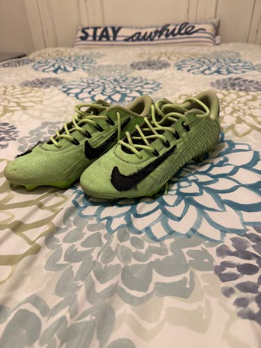 Unisex Size M 8.5 (W 9.5) Nike Vapor Edge 360 VC Low Top Molded Cleats (Used)